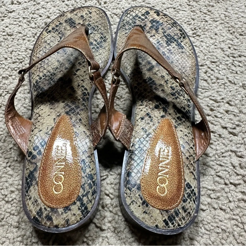 Connie Womens Sandals Size 10M Snake Animal Print Thong Flip Flops Comfort Shoes